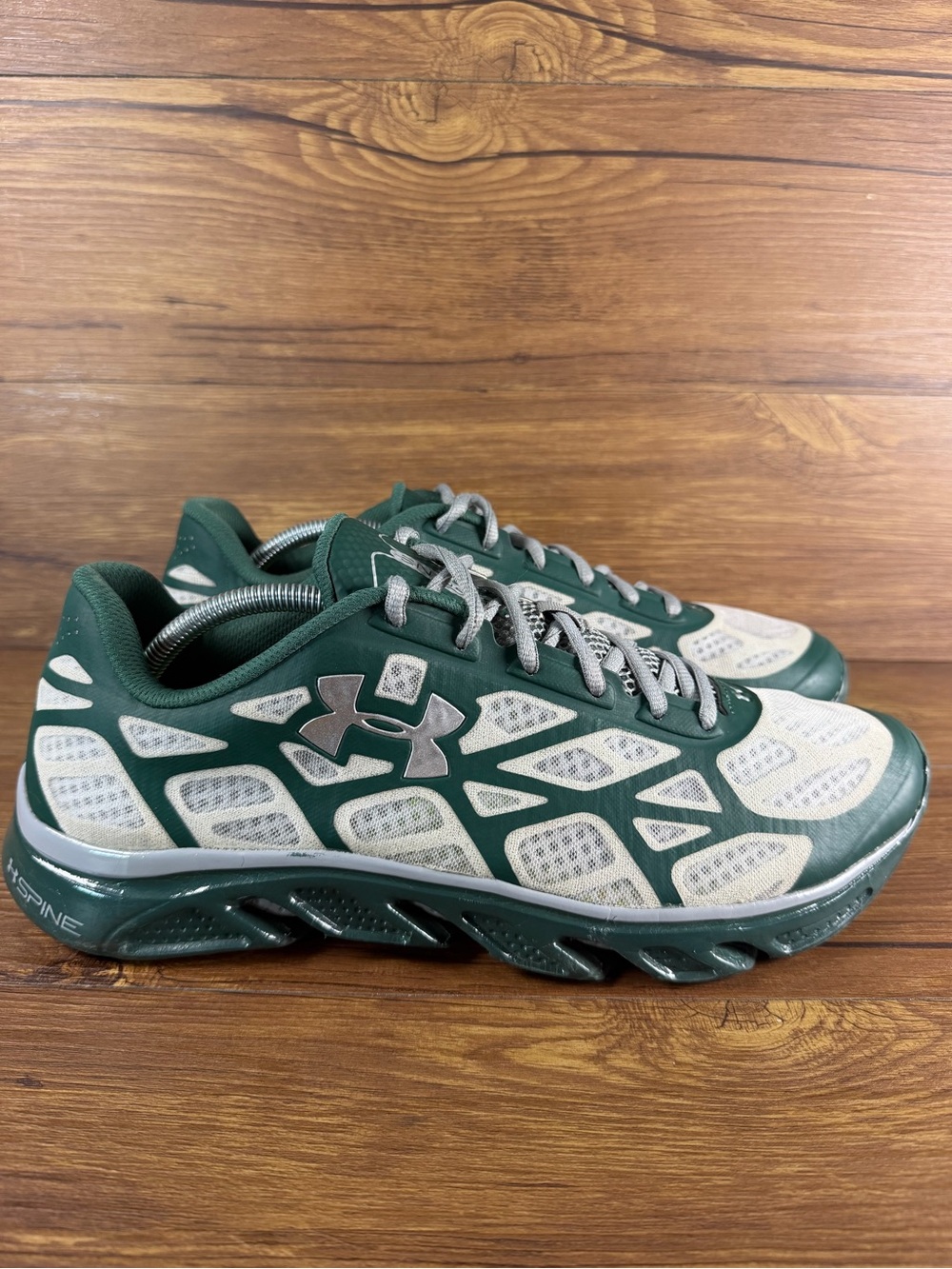 Under Armour Team Spine Athletic Sneakers Mens’s Size 10 Shoes